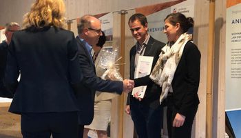 Holzbau Semmler erhält regionalen Holzbaupreis Landkreis Regensburg 2018